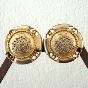 Gay Boyer Vintage Gold Tone Crest Medallion Clip On Earrings